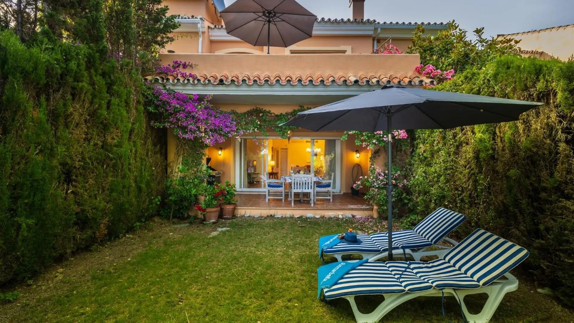 Venalmar First Line Townhouse, Garden, Sea Views Villa Estepona 0*,  Spain