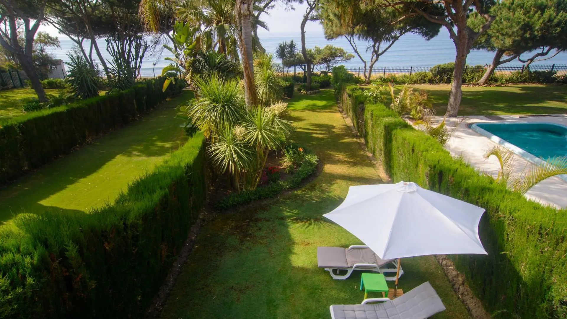 Holiday home Venalmar First Line Townhouse, Garden, Sea Views Villa Estepona Spain